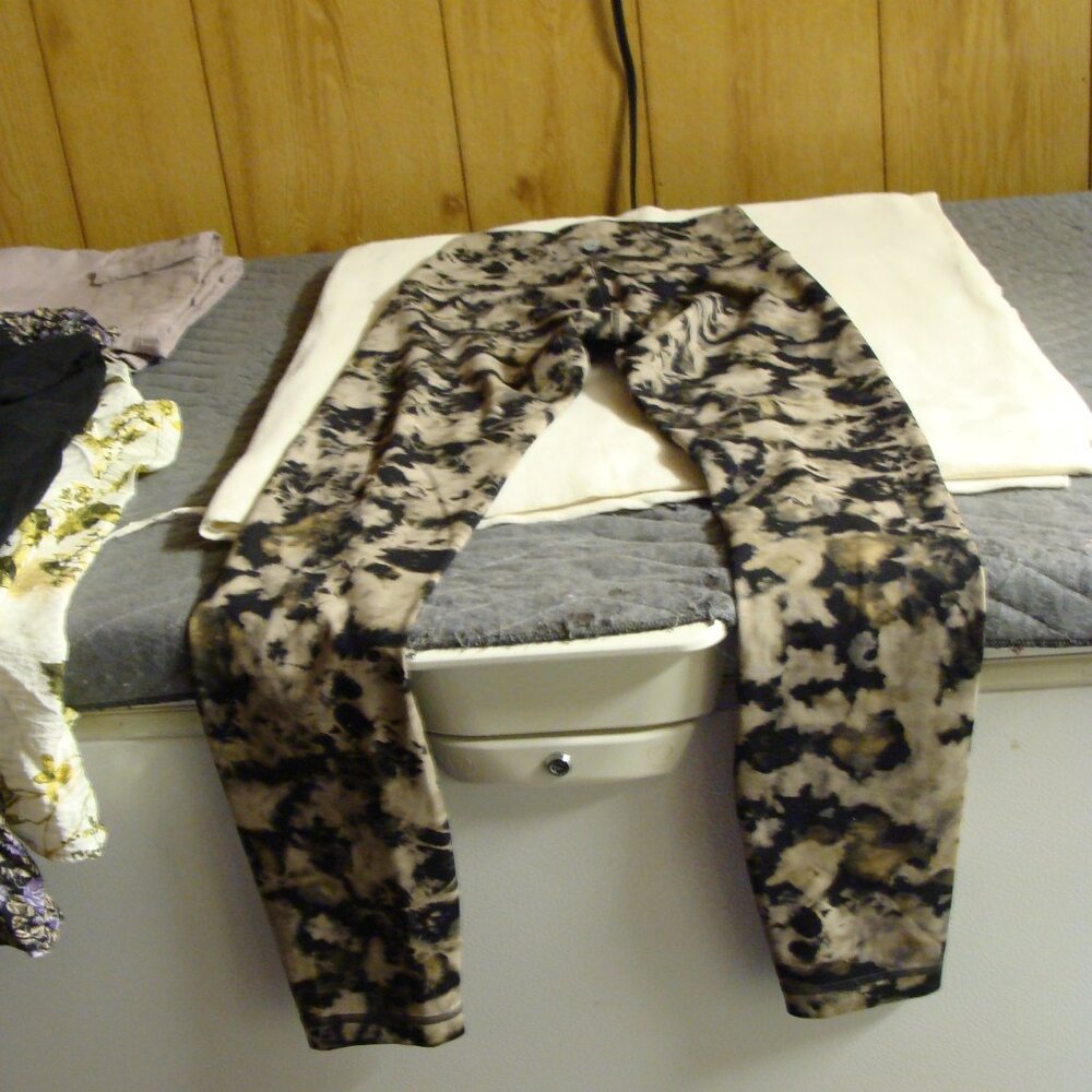 Women's  Lulu Lemon Active Leggings